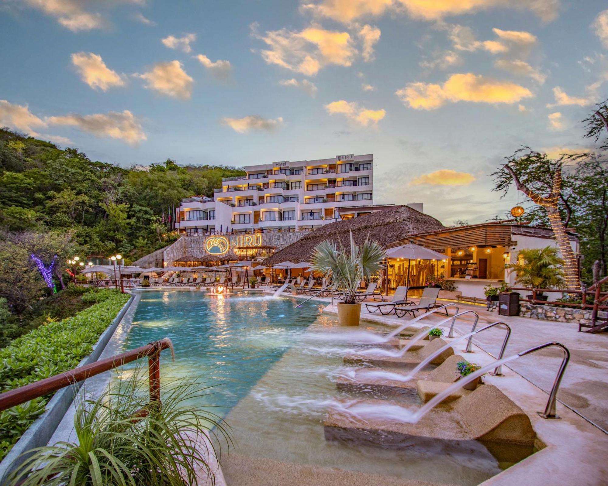 Niru Ocean Suites By Binniguenda Santa Cruz Huatulco Zewnętrze zdjęcie